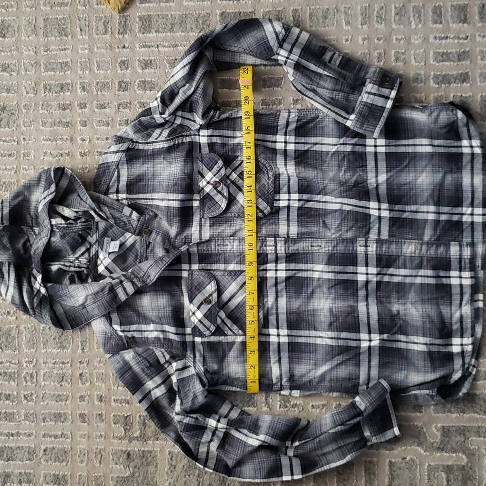 Carhartt Long Sleeve Button-up